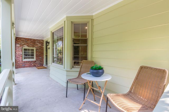 $1,515,000 | 7421 Haddington Place, Bethesda, MD 20817