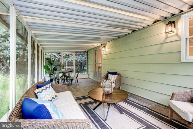 $1,515,000 | 7421 Haddington Place, Bethesda, MD 20817