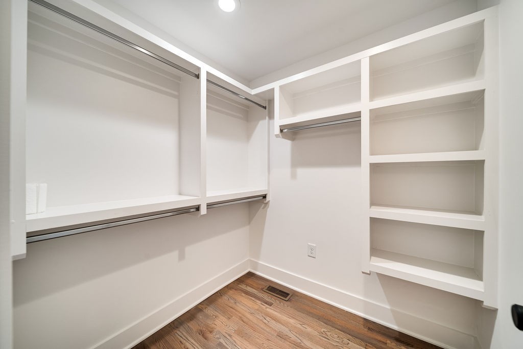1700 Porter Road Nashville, TN 37206 - Photo 23 of 41 Gallery Image 23