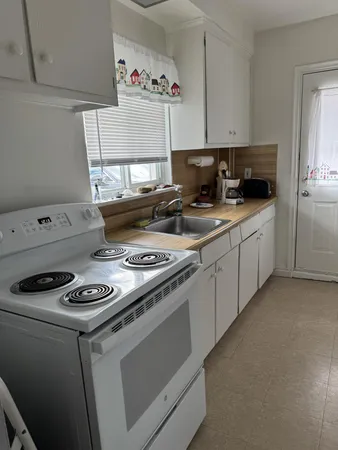 $115,000 | 14056 Irene Street, Southgate, MI 48195