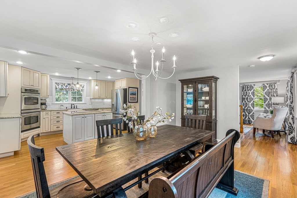 11 Milton Road Reading, MA 01867 - Photo 11 of 40 Gallery Image 11