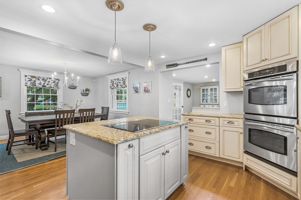11 Milton Road Reading, MA 01867 - Photo 13 of 40 Gallery Image 13