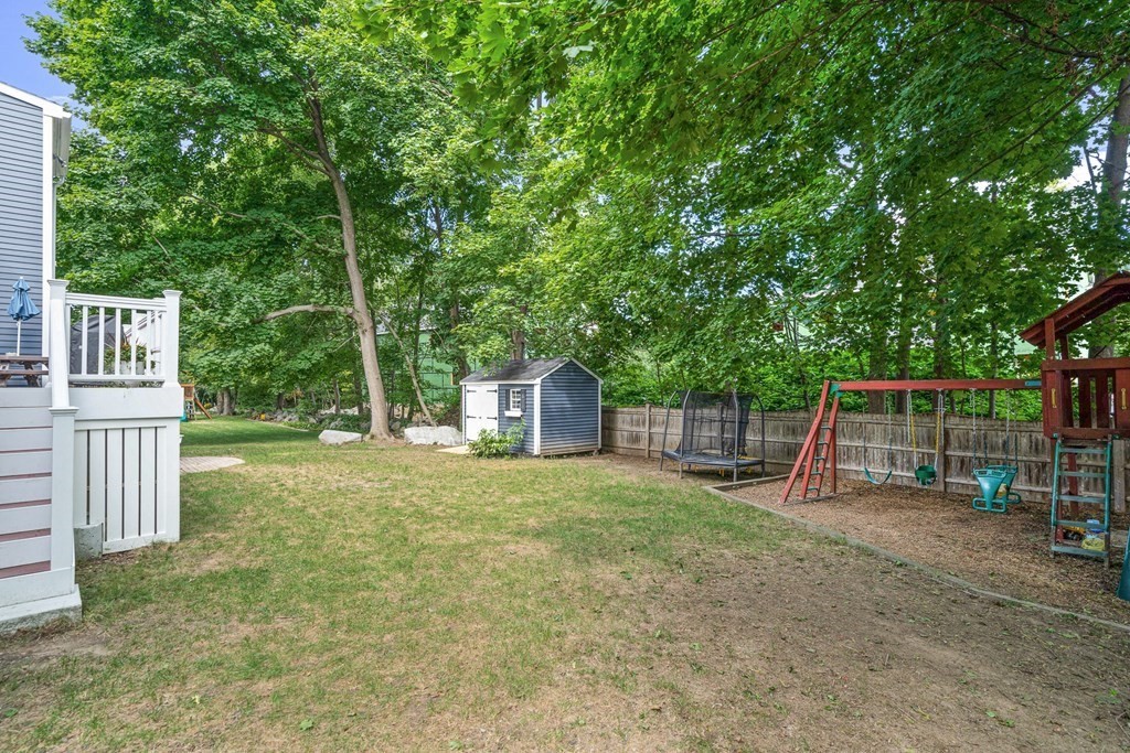 11 Milton Road Reading, MA 01867 - Photo 39 of 40 Gallery Image 39