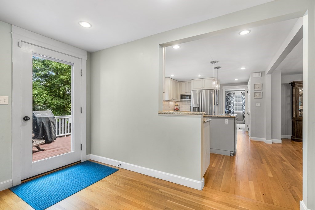 11 Milton Road Reading, MA 01867 - Photo 9 of 40 Gallery Image 9