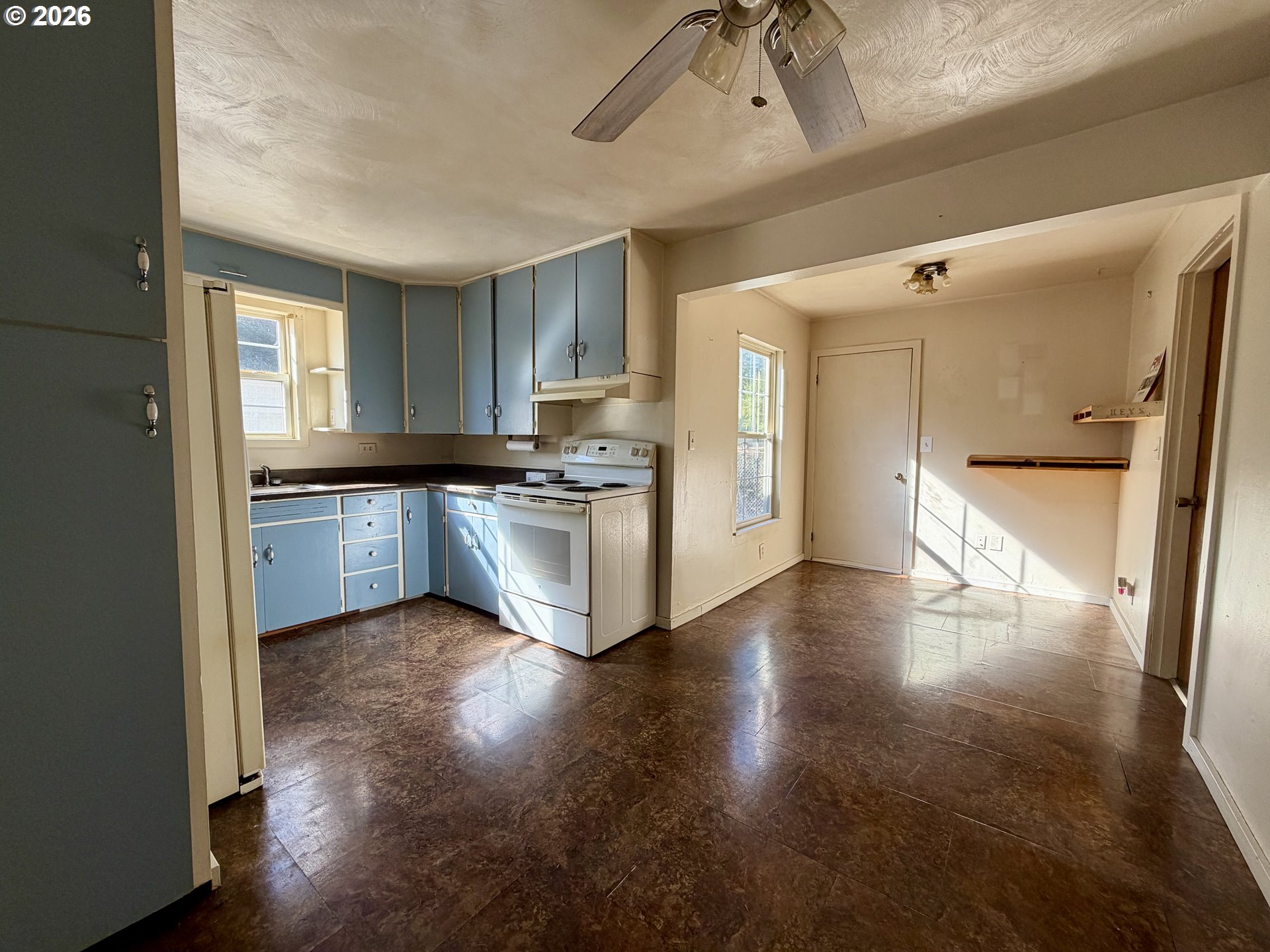 389 Northwest Gropper Road Stevenson, WA 98648 - Photo 14 of 25 Gallery Image 14