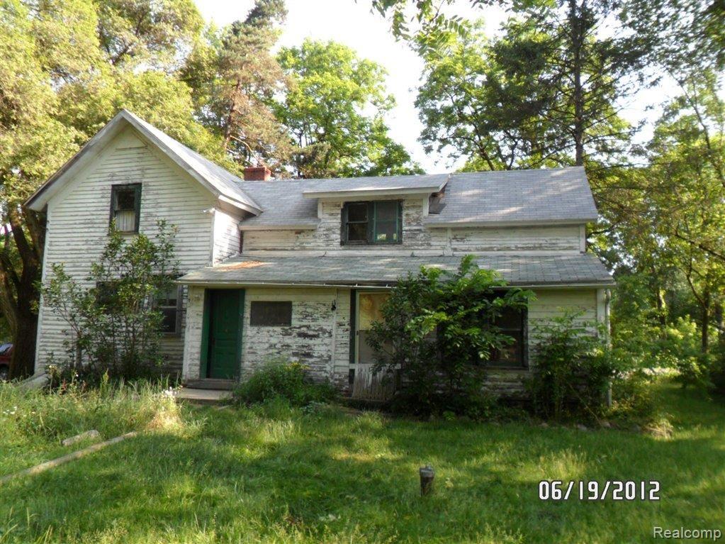 4200 Golf Club Road Howell, MI 48843 - Photo 9 of 9 SAM_2943.JPG