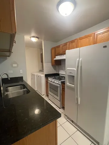 $1,800 | 533 Darlene Lane, Unit D, Glendale Heights, IL 60139