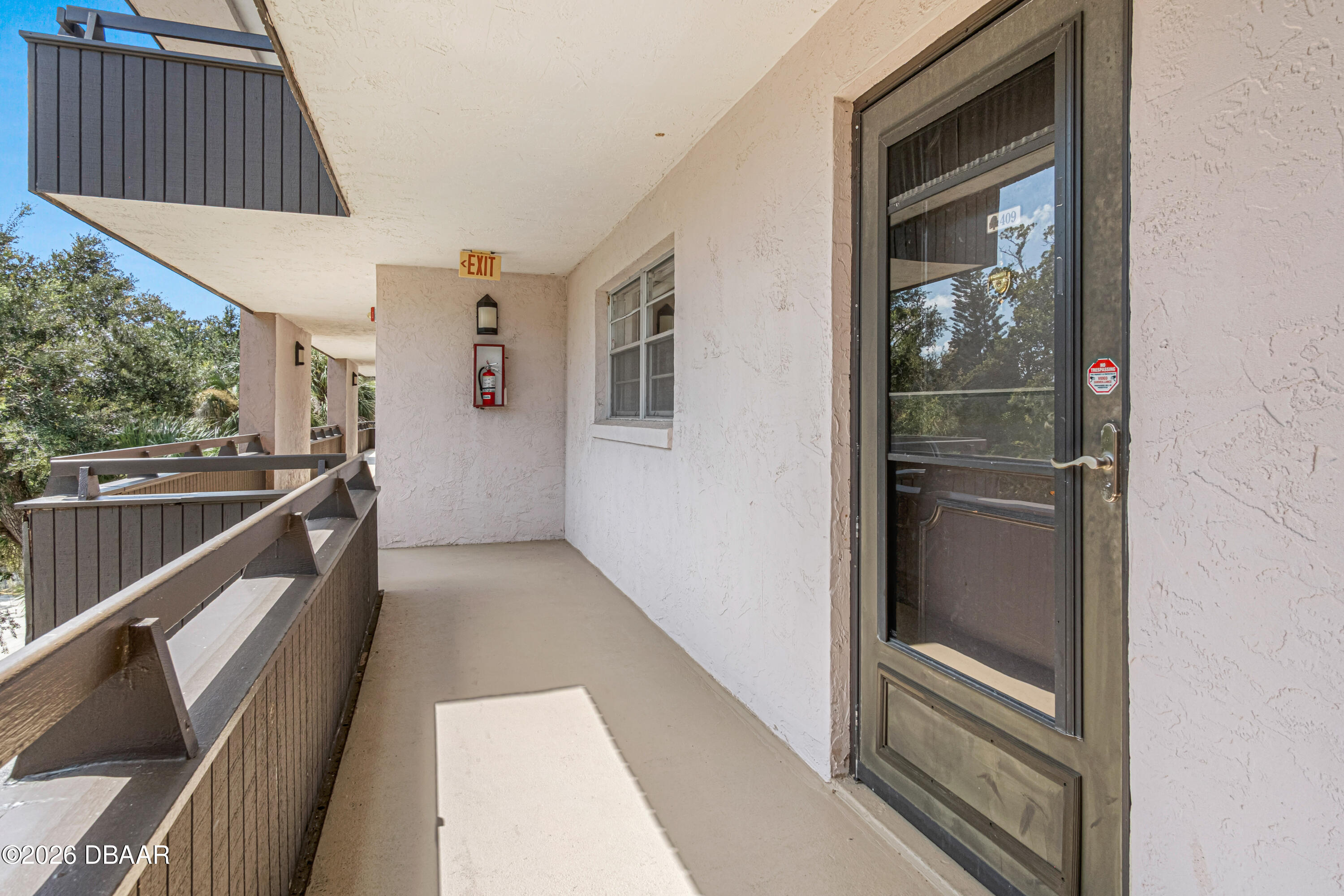 640 North Nova Road, Unit 409 Ormond Beach, FL 32174 - Photo 3 of 33 640 N Nova Rd, #409 (1 of 31)