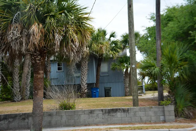 $1,565,000 | 1106 Palmetto Boulevard, Edisto Island, SC 29438