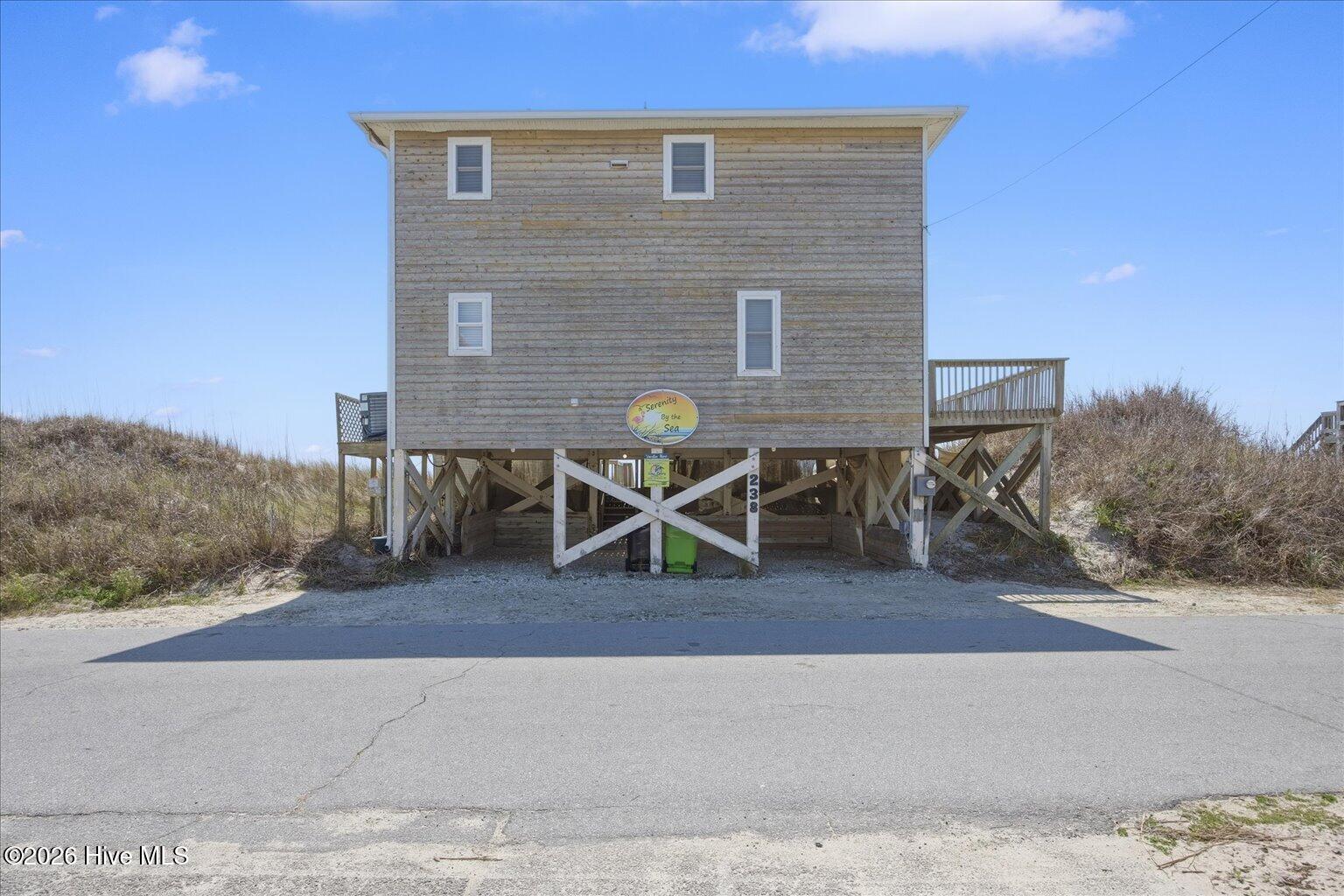 238 Topsail Road North Topsail Beach, NC 28460 - Photo 7 of 58 07-IMG_3970-Edit