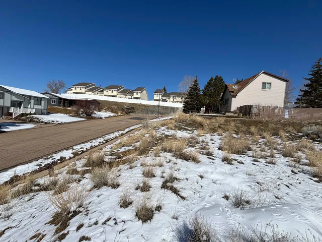 $57,000 | 213 Grand View Circle, Evanston, WY 82930