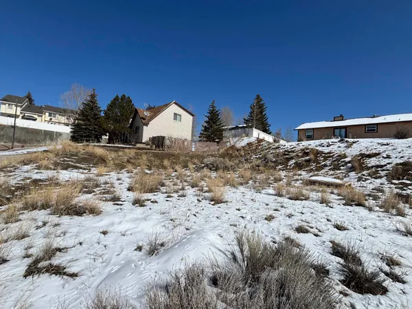 $57,000 | 213 Grand View Circle, Evanston, WY 82930