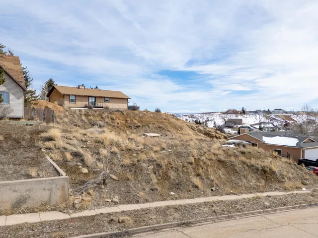 $57,000 | 213 Grand View Circle, Evanston, WY 82930