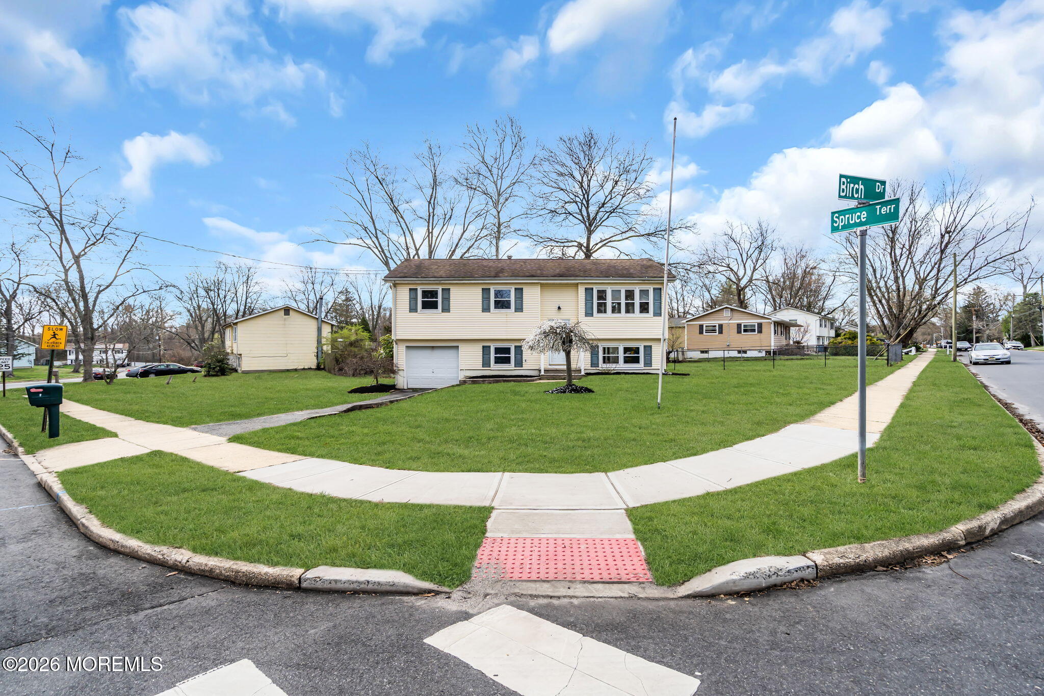 7 Spruce Terrace Jackson, NJ 08527 - Photo 4 of 49 a view of a house with a backyard