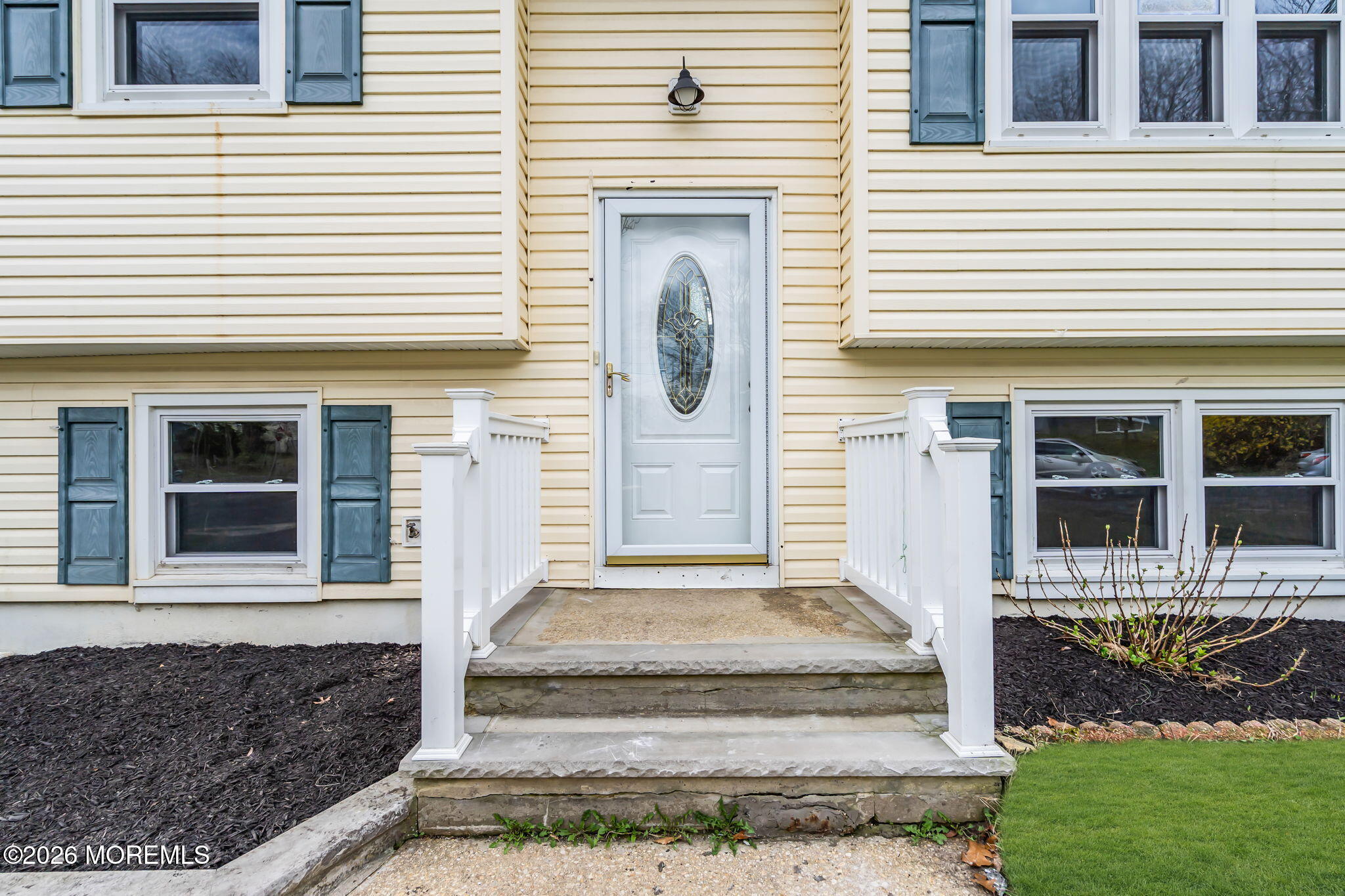7 Spruce Terrace Jackson, NJ 08527 - Photo 8 of 49 a front view of a house with garden