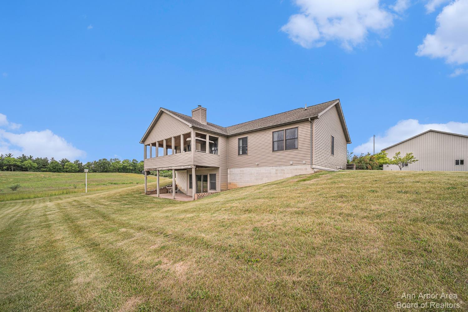425 South Freer Road Chelsea, MI 48118 - Photo 16 of 22 Photo 16