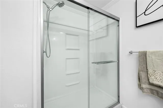 $3,000 | 408 Burchett Street, Unit 5, Glendale, CA 91203