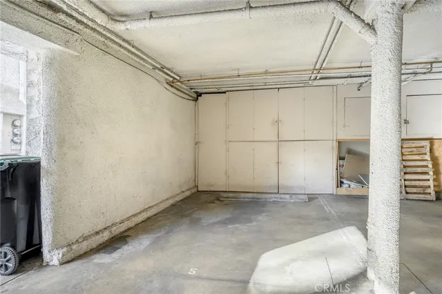 $3,000 | 408 Burchett Street, Unit 5, Glendale, CA 91203