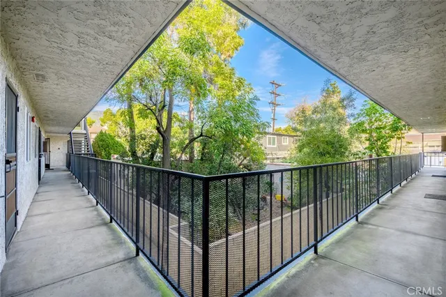 $3,000 | 408 Burchett Street, Unit 5, Glendale, CA 91203