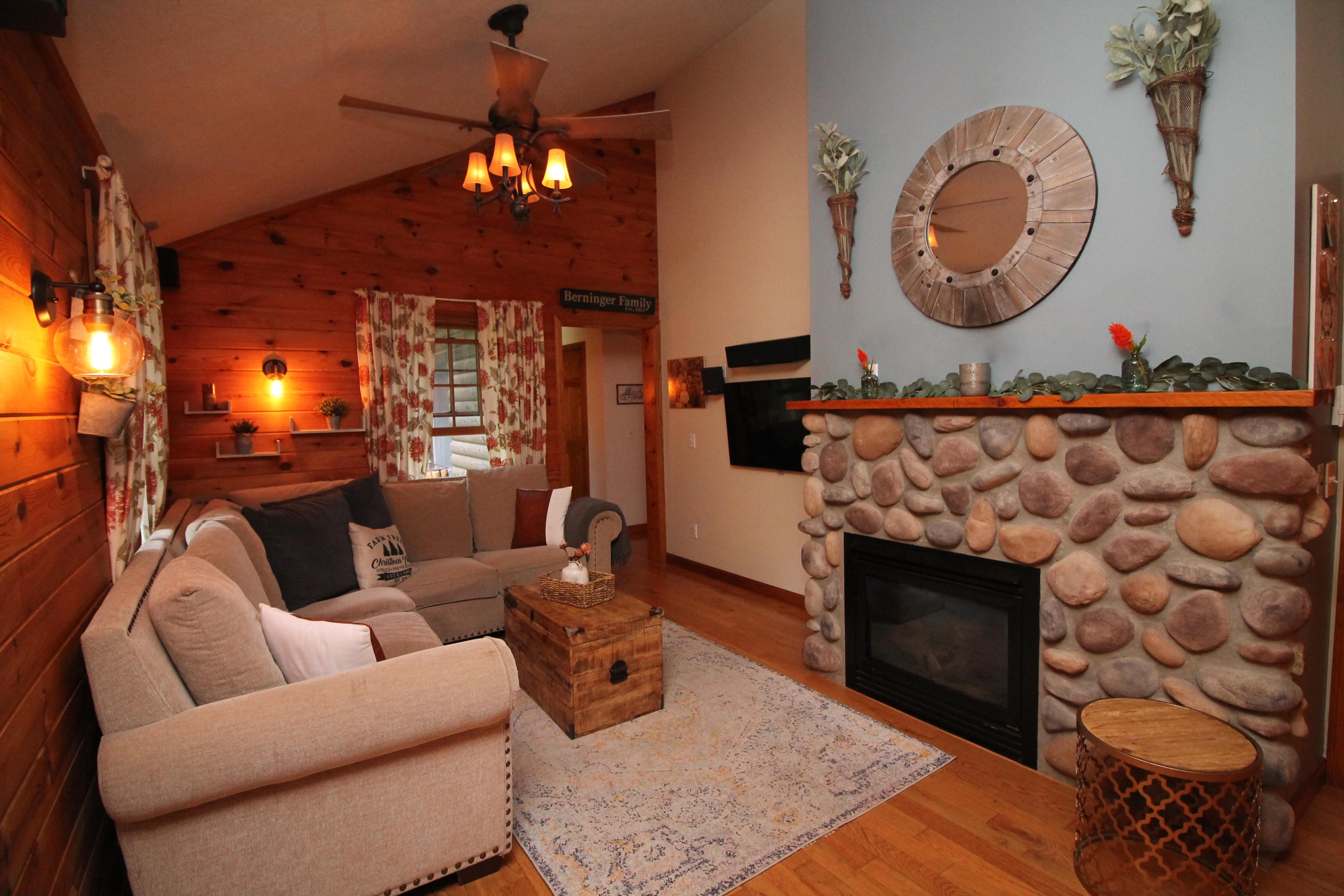 375 Beech Plains Road Buxton, ME 04093 - Photo 8 of 36 Living Room - 2