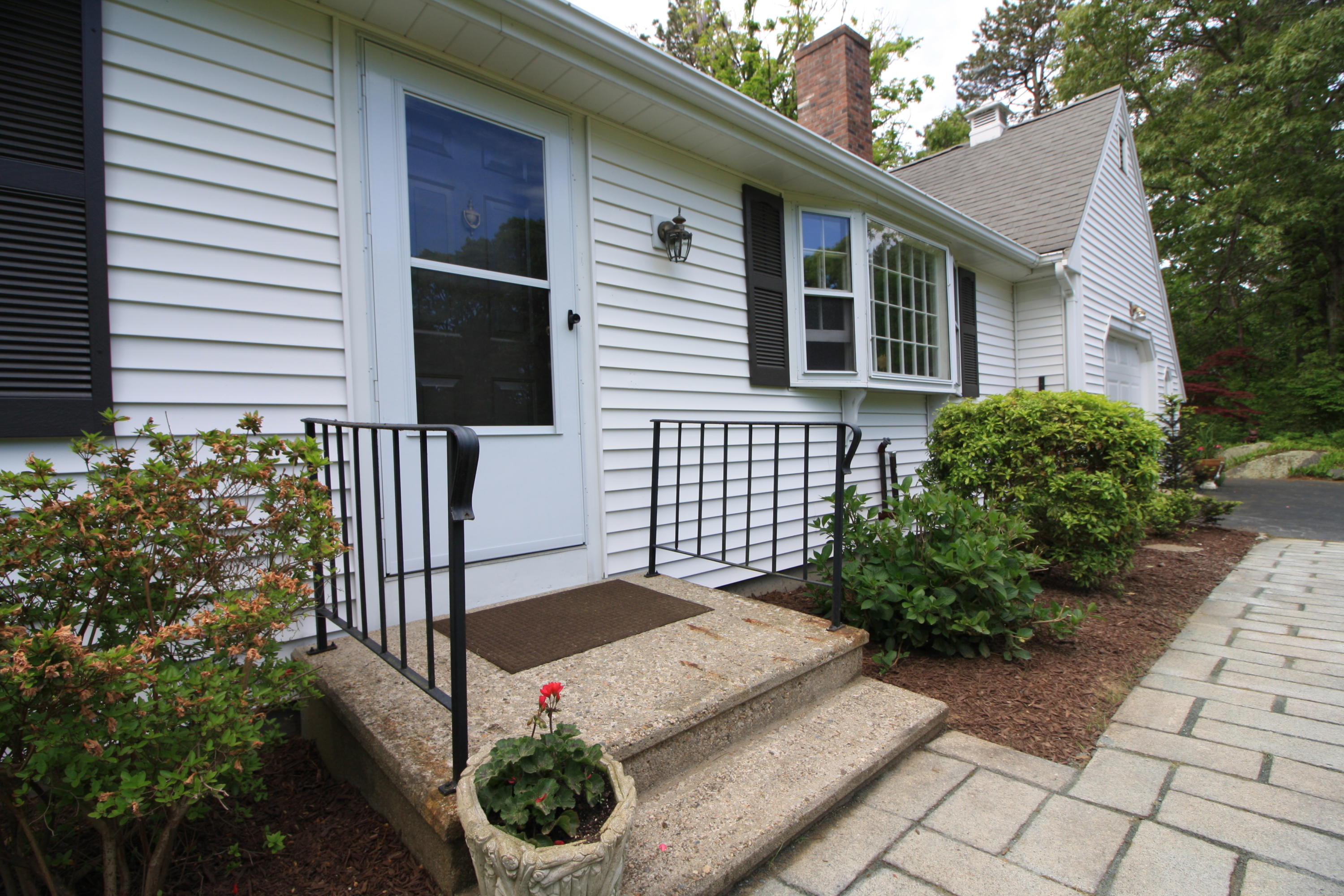 44 Damon Road