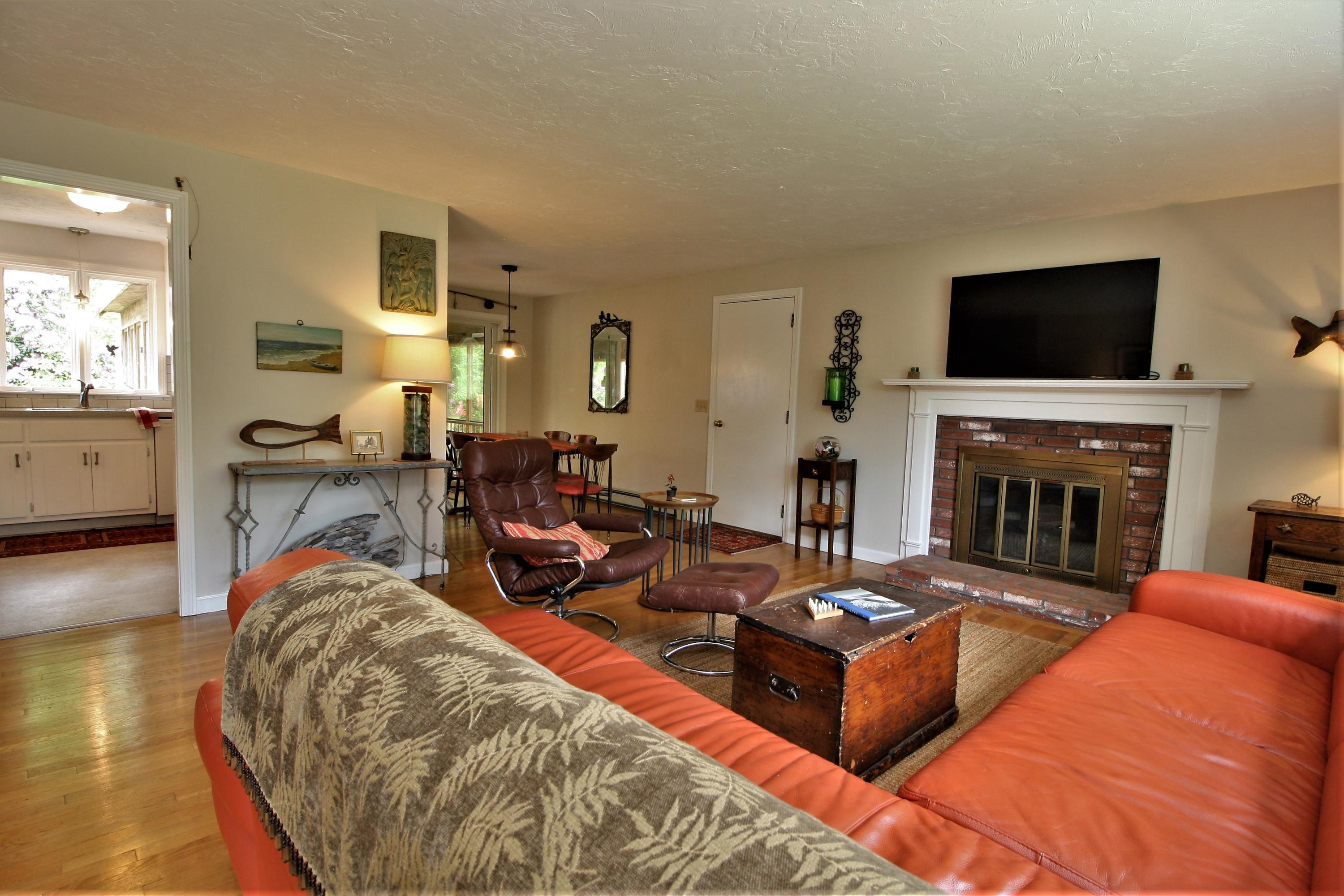 Sparkling Wood Floors