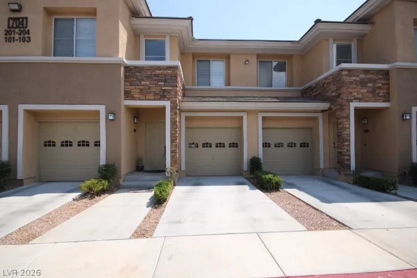 $2,100 | 704 Peachy Canyon Circle, Unit 202, Las Vegas, NV 89144