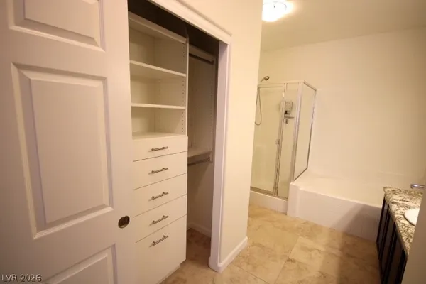 $2,100 | 704 Peachy Canyon Circle, Unit 202, Las Vegas, NV 89144