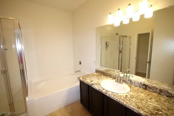 $2,100 | 704 Peachy Canyon Circle, Unit 202, Las Vegas, NV 89144