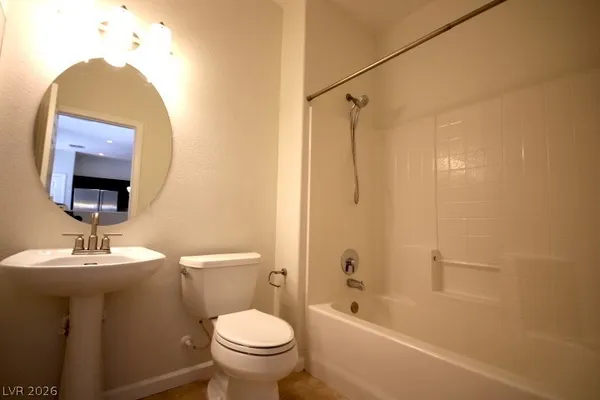 $2,100 | 704 Peachy Canyon Circle, Unit 202, Las Vegas, NV 89144