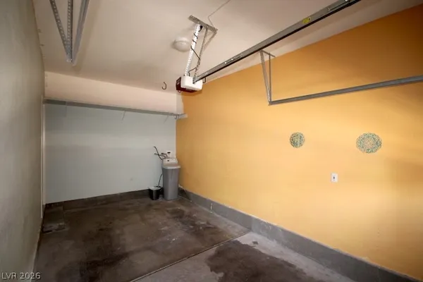 $2,100 | 704 Peachy Canyon Circle, Unit 202, Las Vegas, NV 89144