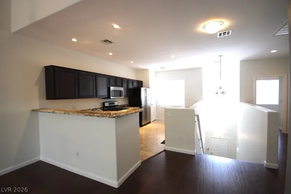 $2,100 | 704 Peachy Canyon Circle, Unit 202, Las Vegas, NV 89144