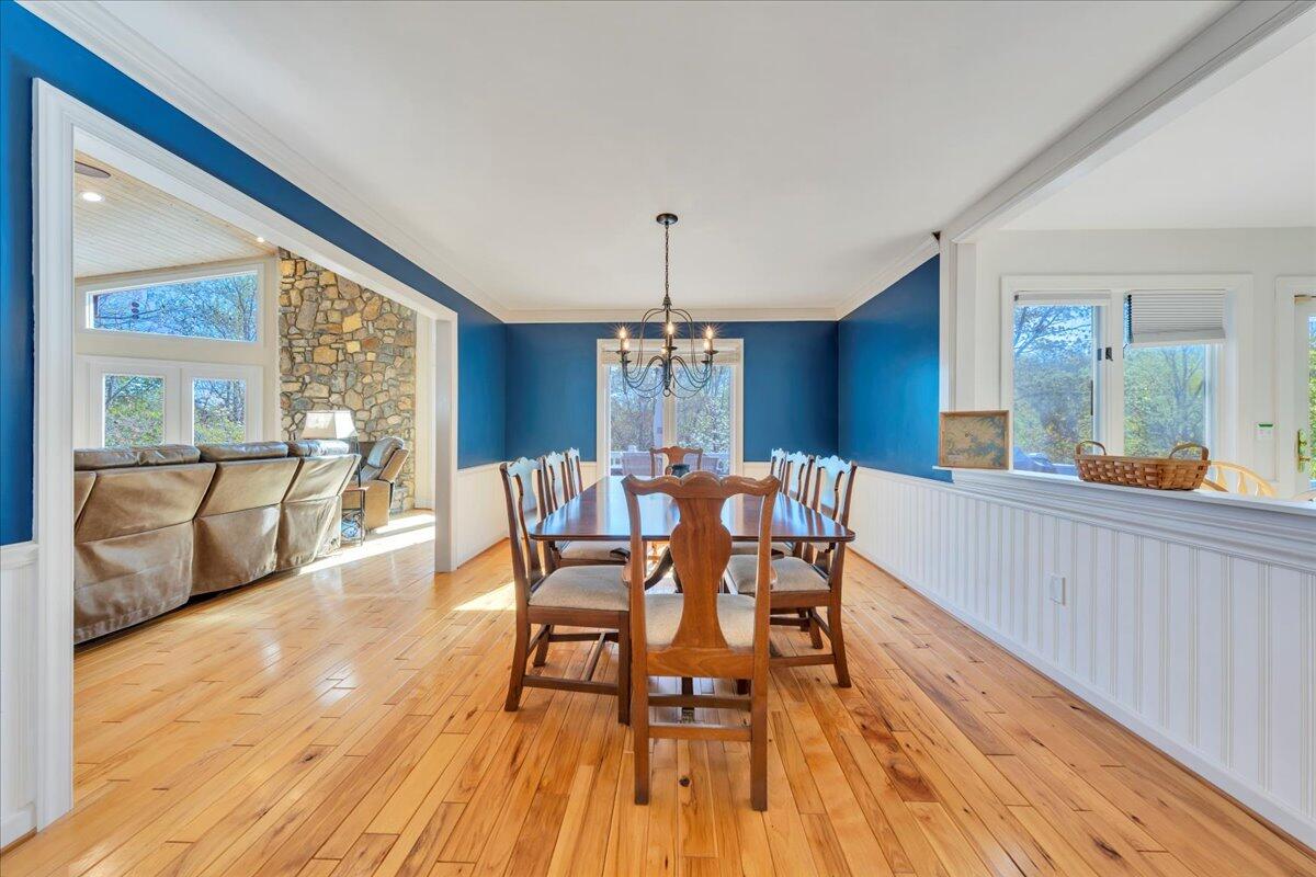 270 Forest Edge Road Wirtz, VA 24184 - Photo 13 of 79 13-MIB03198