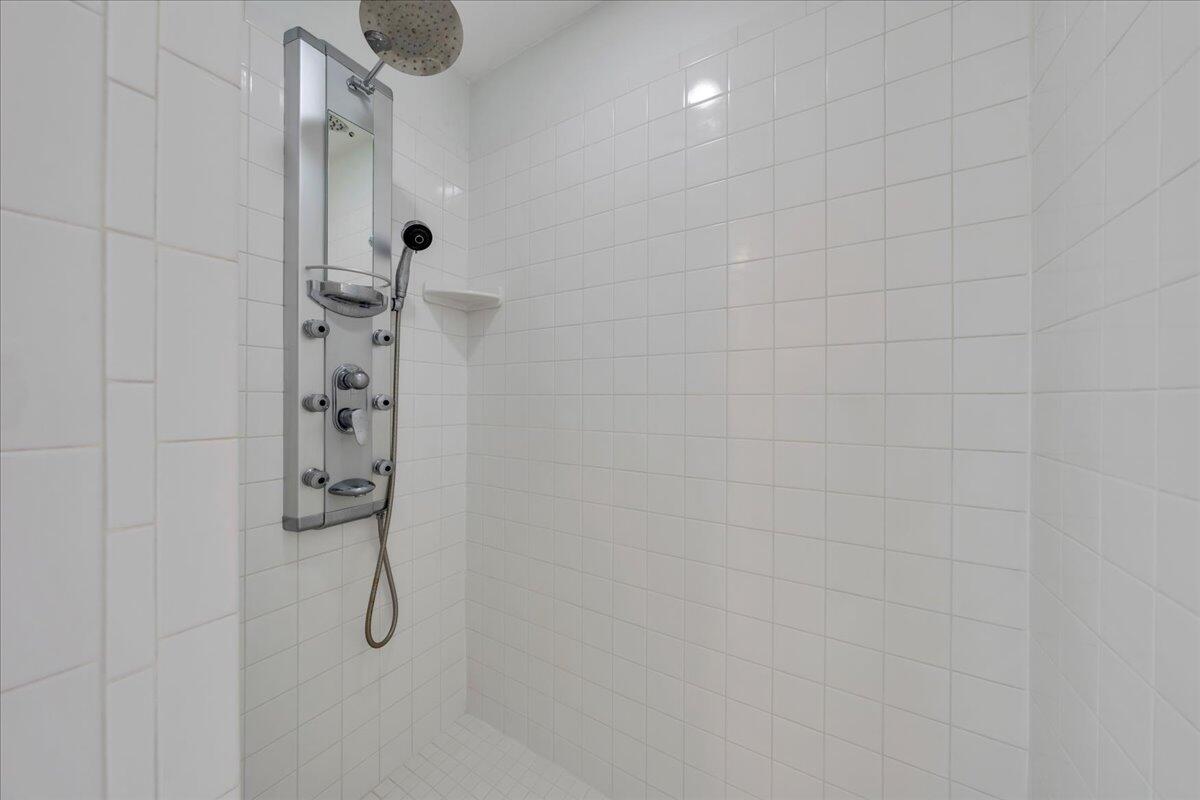 270 Forest Edge Road Wirtz, VA 24184 - Photo 29 of 79 29-MIB03243