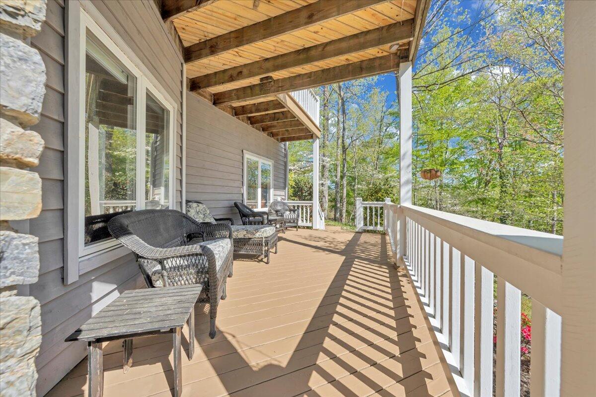 270 Forest Edge Road Wirtz, VA 24184 - Photo 50 of 79 48-MIB03294