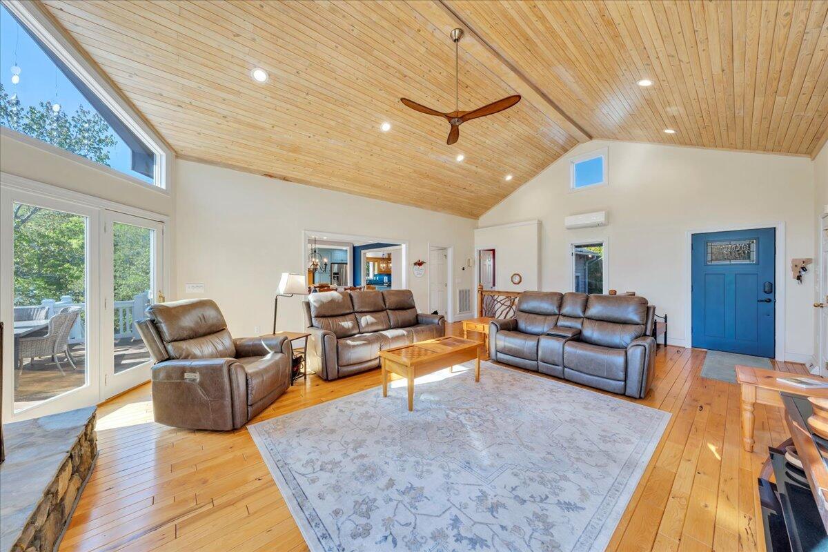 270 Forest Edge Road Wirtz, VA 24184 - Photo 10 of 79 a living room with furniture and a rug