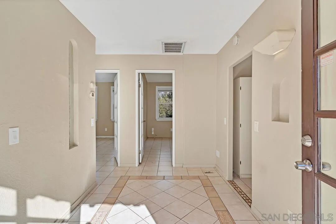 12731 Stone Canyon Road Poway, CA 92064 - Photo 32 of 44