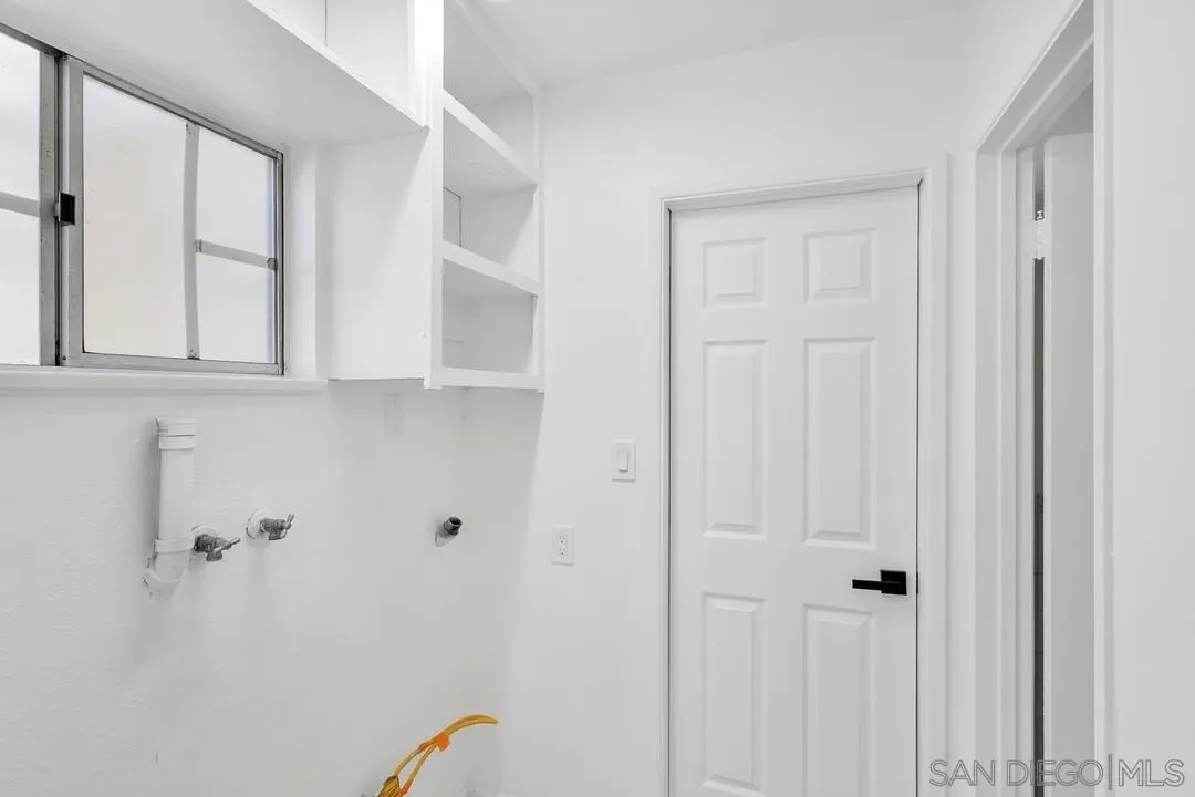 12731 Stone Canyon Road Poway, CA 92064 - Photo 8 of 44