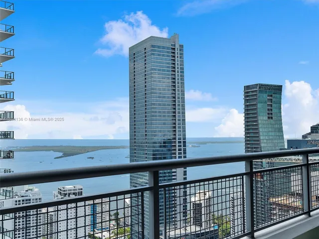 $6,400 | Brickell, Miami, FL 33130