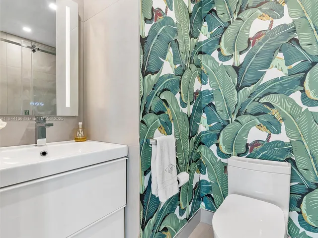 $6,400 | Brickell, Miami, FL 33130