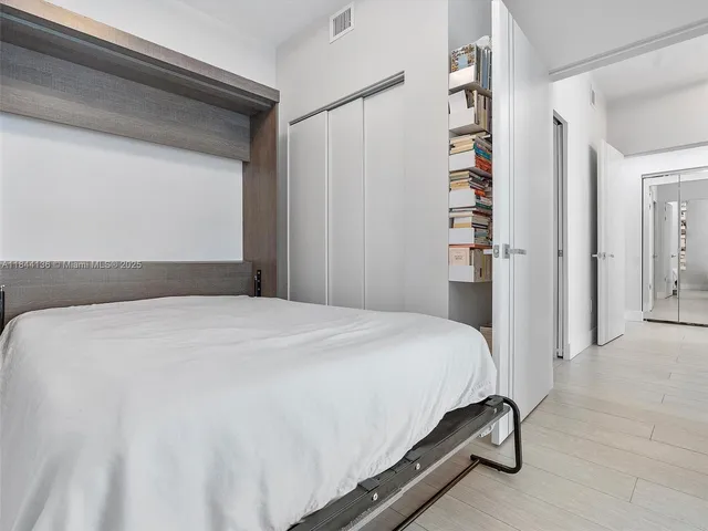 $6,400 | Brickell, Miami, FL 33130