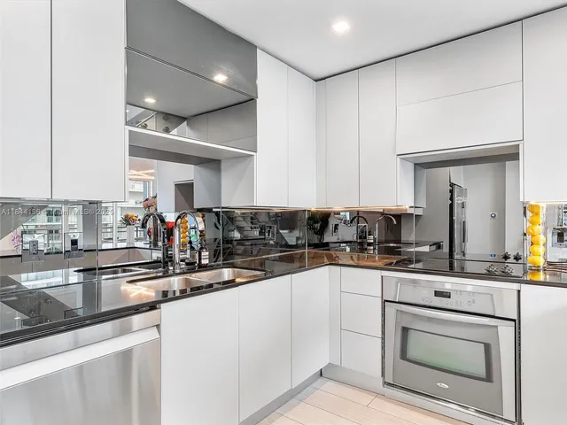 $6,400 | Brickell, Miami, FL 33130