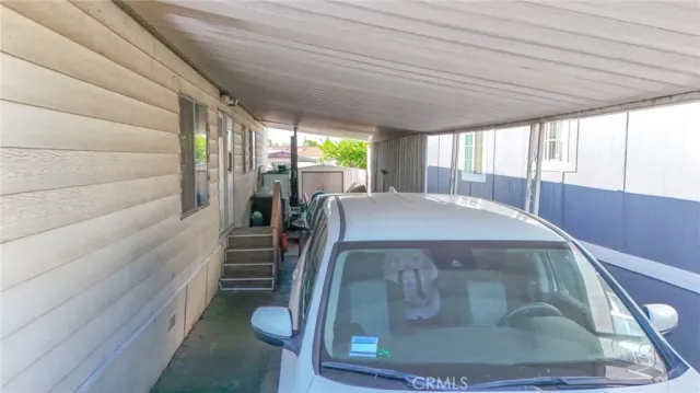 a view of outdoor space