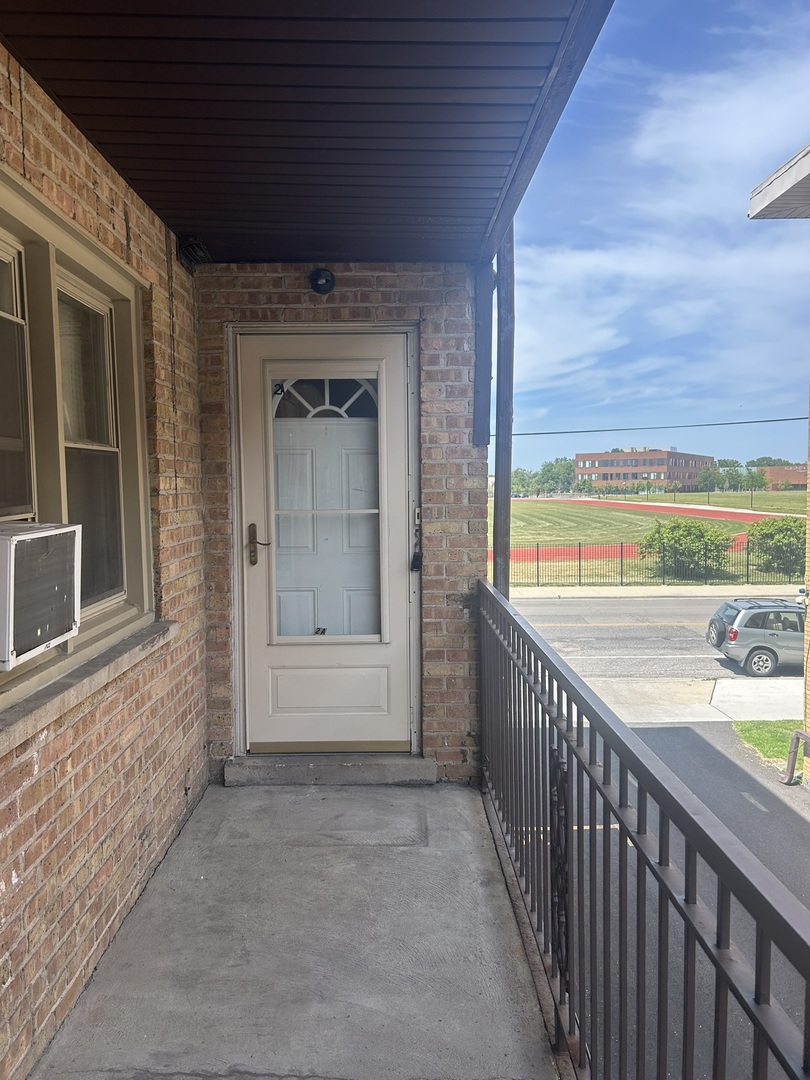 6737 West Irving Park Road, Unit 2A Chicago, IL 60634 - Photo 11 of 14
