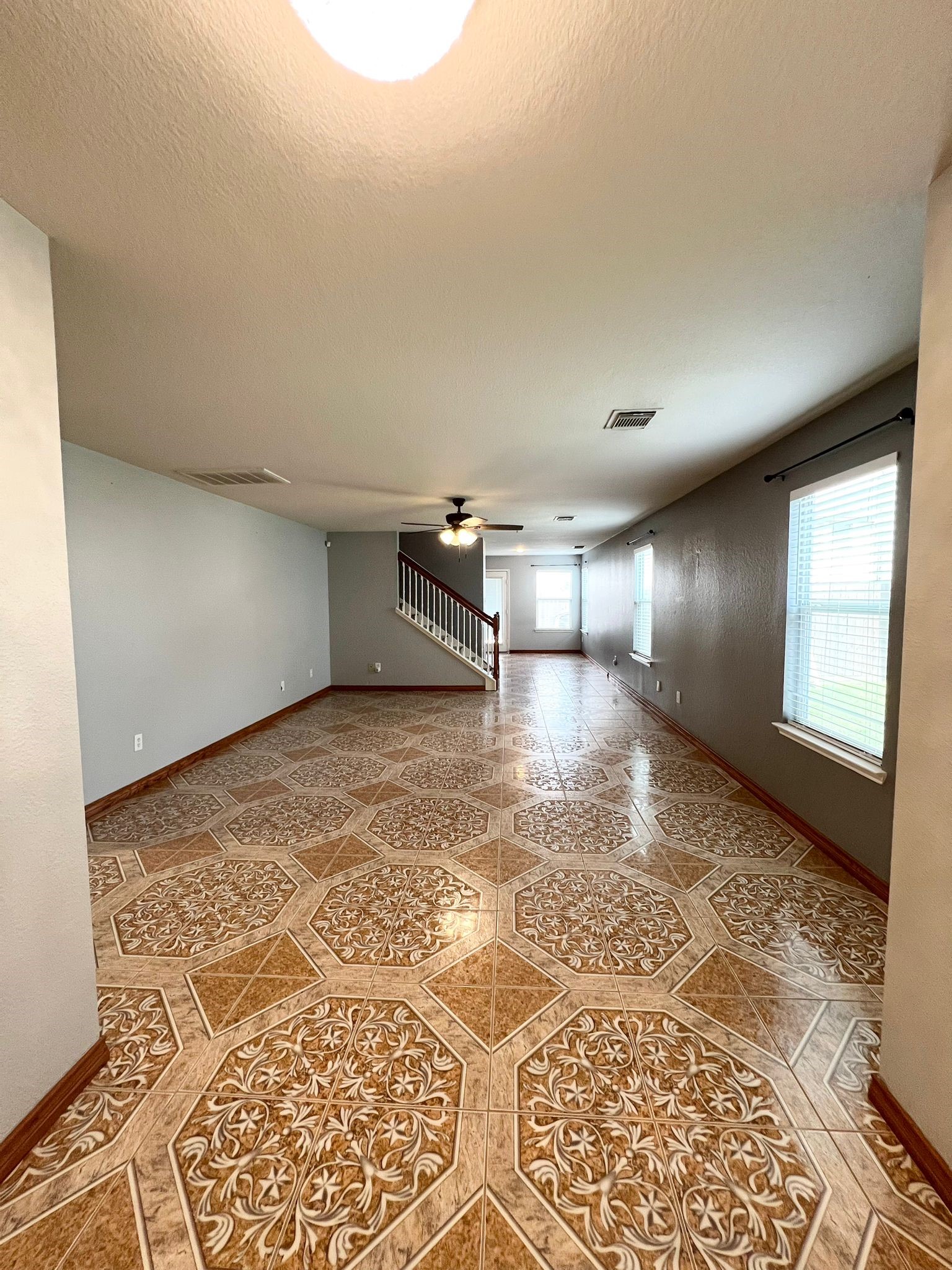 15623 Red Pine Ridge Way Houston, TX 77049 - Photo 2 of 31