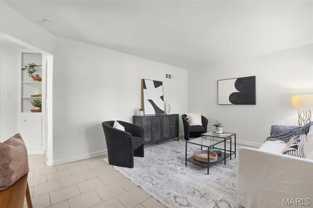 $145,000 | 9845 Dennis Drive, St. Louis, MO 63136