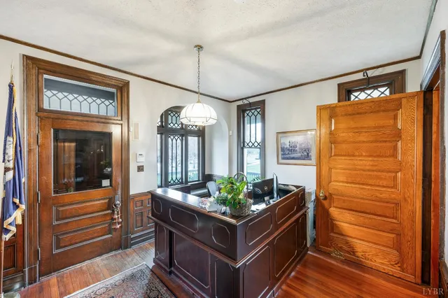 $825,000 | 2525 Rivermont Avenue, Lynchburg, VA 24503