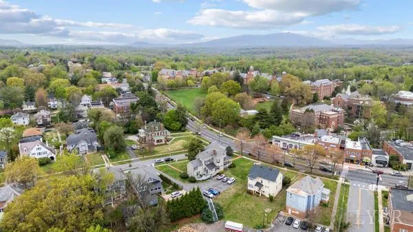 $825,000 | 2525 Rivermont Avenue, Lynchburg, VA 24503