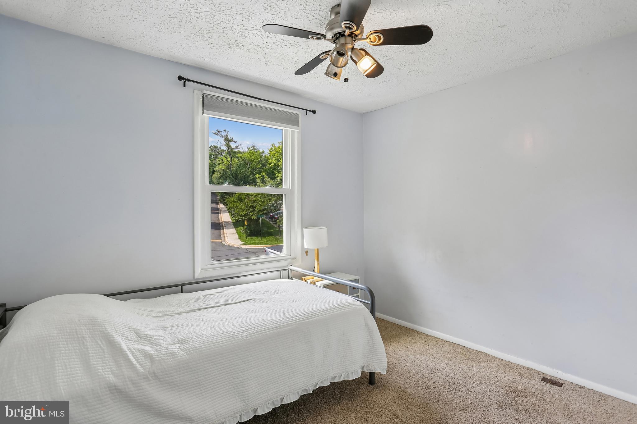 10508 Apple Ridge Road Gaithersburg, MD 20886 - Photo 19 of 27