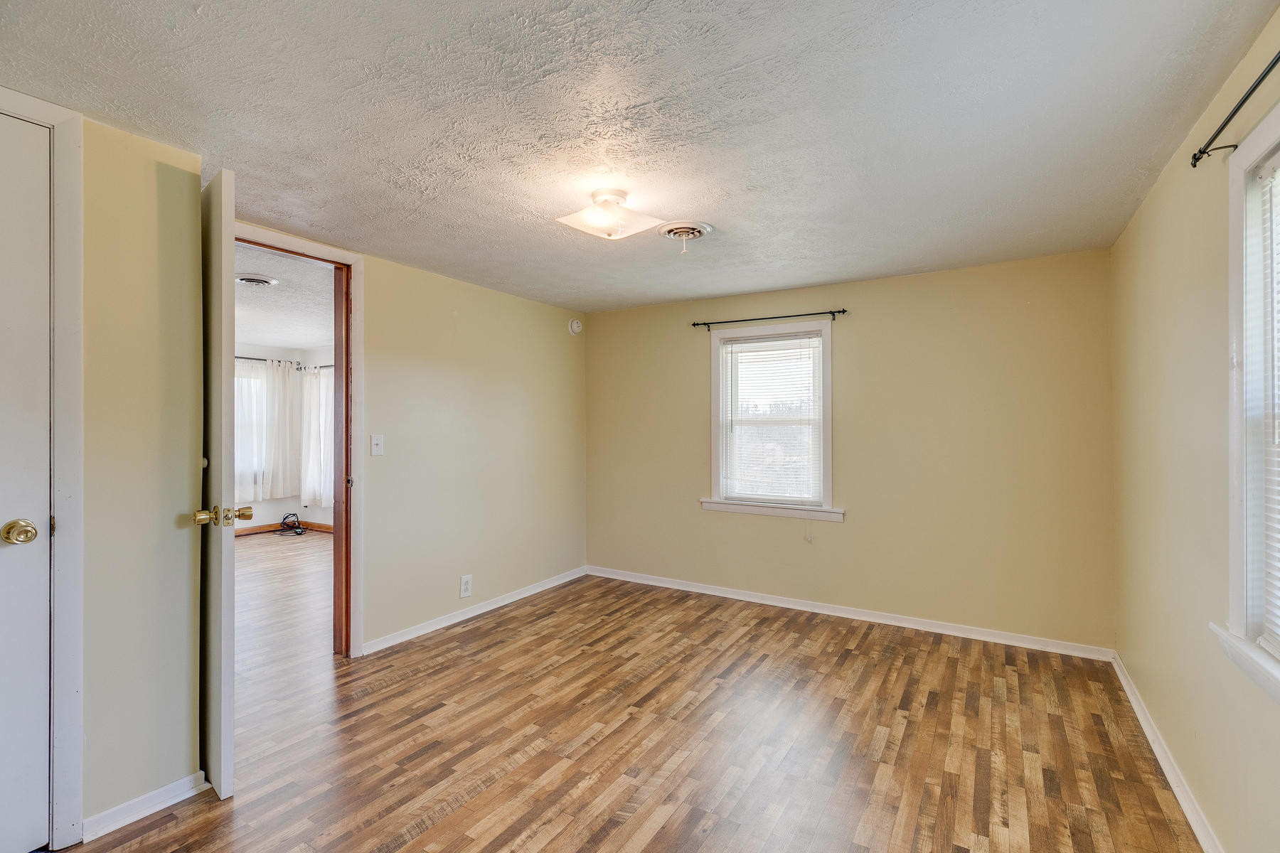 3308 Glen Alpine Road Kingsport, TN 37660 - Photo 20 of 33 020
